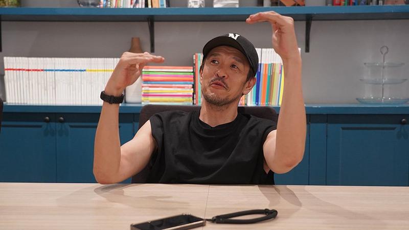 ライスワークもライフワークも混ぜてしまえ。広告のプロが大学院で学ぶ理由　永山 始  - MOVの100人インタビュー